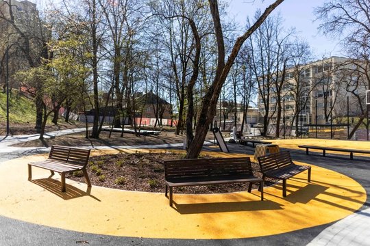 Ilgai naudotas, bet pavargęs skveras Vilniuje pagaliau sulaukė pokyčių