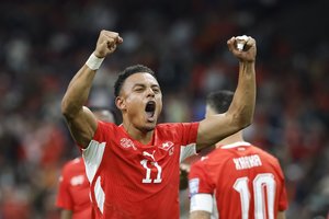 Pasaulio futbolo čempionate dar viena rinktinė susikrovė lagaminus namo