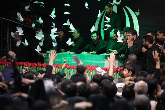 Irane – pasiruošimas pompastiškoms A. Khamenei laidotuvėms