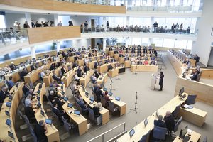 Parlamente – kibernetinis incidentas: bandyta paveikti dalies Seimo kanceliarijos darbuotojų slaptažodžių saugumą