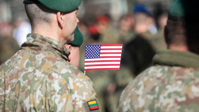 Atsakė, kaip NATO viršūnių susitikime gali būti sprendžiama dėl JAV karių: tikslas turi būti vienas