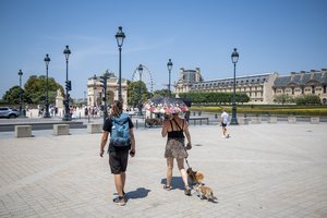 Prancūzijoje per karščio bangą mirčių skaičius išaugo 30 proc.