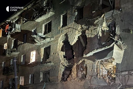 Karas Ukrainoje. Rusai raketomis smogė į Sumų centrą: žuvo trys žmonės