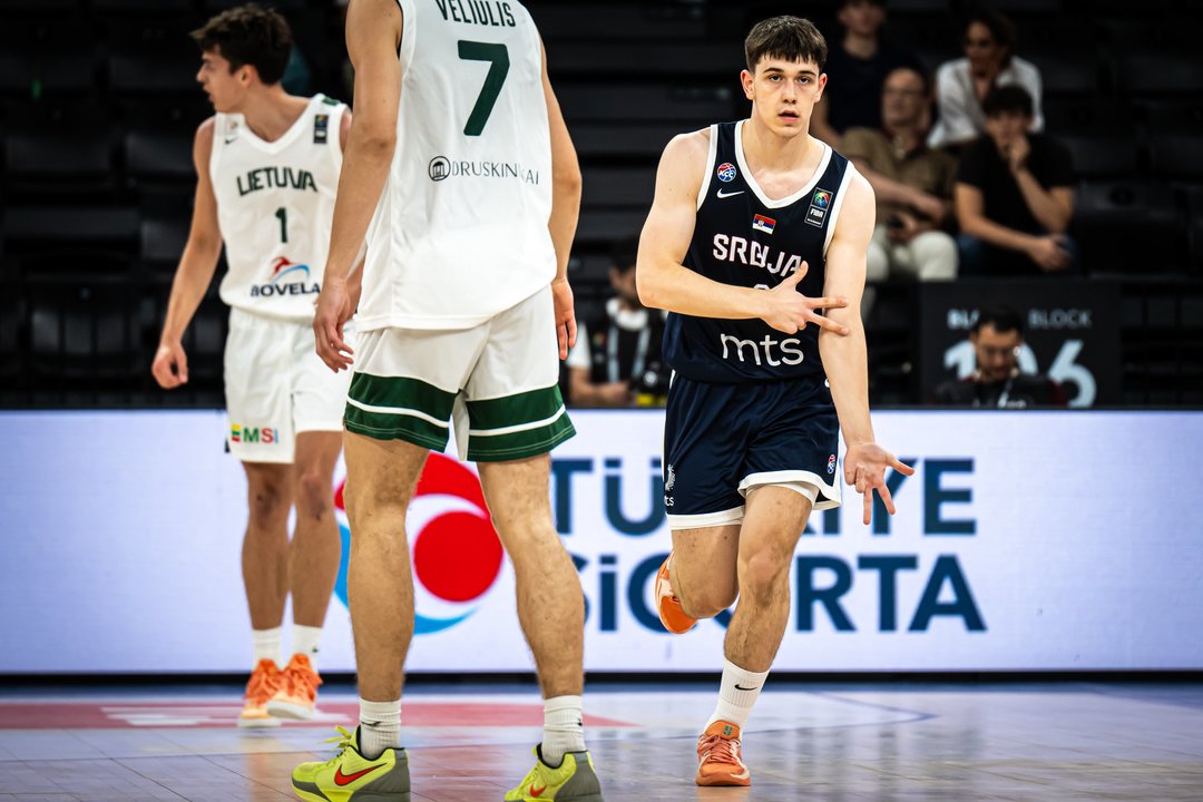 Lietuvos rinktinę skandinęs talentas už žadą atimančią sumą išvyks į JAV