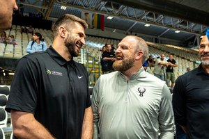 Lietuvos rinktinės rungtynėse – ypatingas svečių iš NBA vizitas