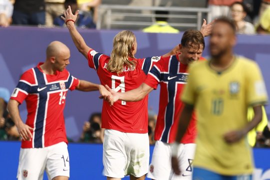 Labanakt, Brazilija! E. Haalandas ir Norvegija išsiuntė brazilų futbolo žvaigždyną namo