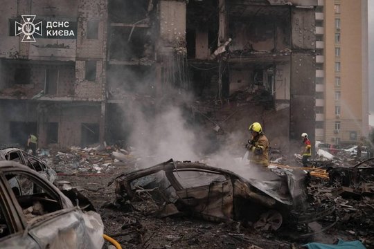 Karas Ukrainoje. Omske – sėkminga Ukrainos ataka: smogta didžiausiai Rusijos naftos perdirbimo gamyklai