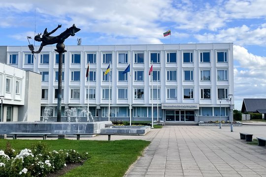 Už vairavimą neblaiviai nuteista Veliuonos kultūros centro direktorė atleista iš darbo