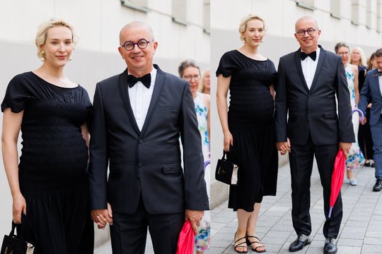 Po vestuvių – į Prezidentūrą: A. Pogrebnojus su besilaukiančia žmona kaustė svečių žvilgsnius
