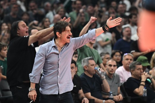 D. Giannakopoulos ruošiasi keturiais naujokais „sprogdinti“ Eurolygos rinką
