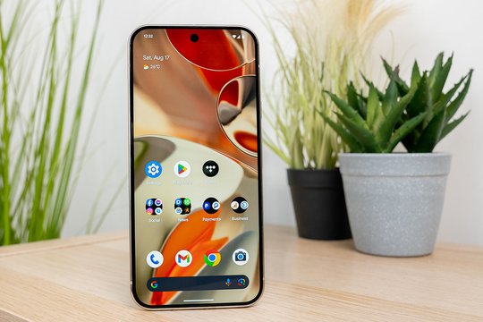 Gal jau nebepirkite tų stikliukų telefonui? Štai kodėl jis daugeliui jau nebereikalingas