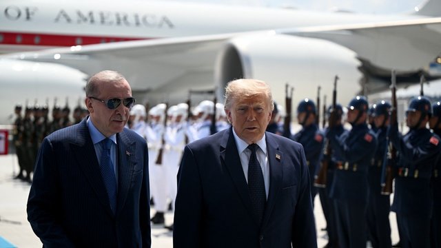 D. Trumpas Ankaroje ketina patvirtinti svarbų įsipareigojimą: tam jau pritarė NATO šalys