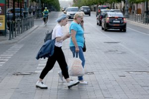 „Android“ naudotojams – nauja grėsmė: viena programėlė atvers prieigą prie jūsų banko sąskaitos