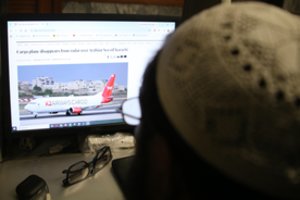 Į Arabijos jūrą nukrito Pakistano krovininis lėktuvas su penkiais įgulos nariais