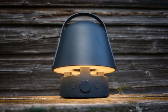 „Ikea Vappeby“ testas: kai duoda ir garso, ir šviesos