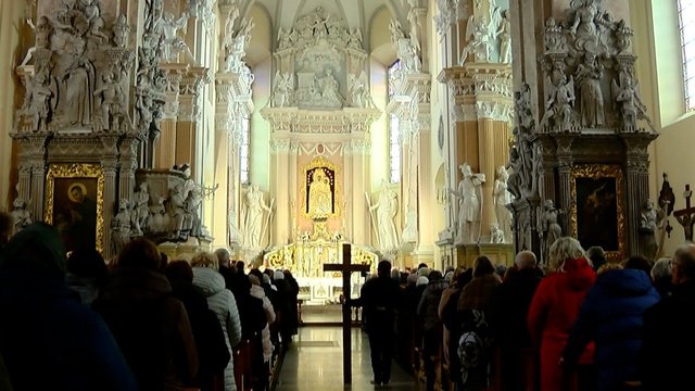 Parapijos prašymas sulaukė visuomenės dėmesio: atsirado ir klausiančių, ar ne per griežta tvarka