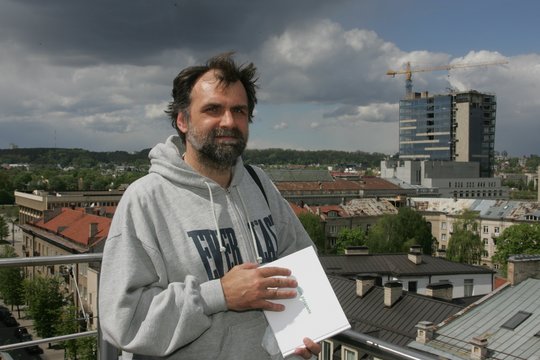 Tarp daugybės dabarties lietuvių poetų Aidas Marčėnas poetu buvo labiausiai