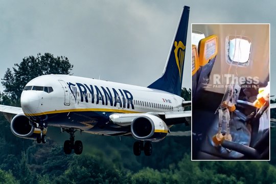 Panika „Ryanair“ skrydžio metu: išdužus lėktuvo langui, teko gelbėti keleivį