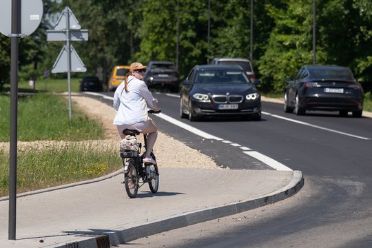Valdžios rūmuose gyventojų balsas silpnai girdimas: absurdiškoje situacijoje atsidūrę žmonės nežino, ko griebtis