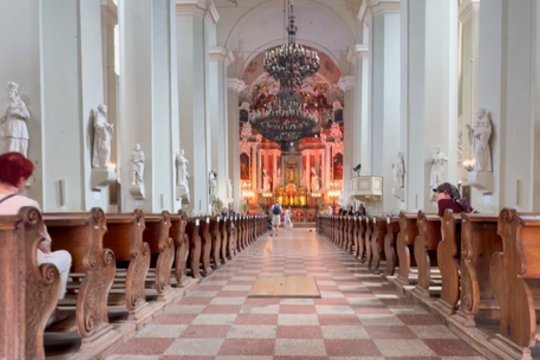  Šv. Jonų bažnyčioje – išskirtinis atradimas: po dažų sluoksniais du šimtus metų slėpėsi dovana miestui