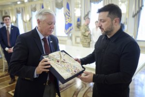 Paaiškėjo lemtingi L. Grahamo žodžiai likus kelioms valandoms iki mirties: „Negaliu dabar mirti“