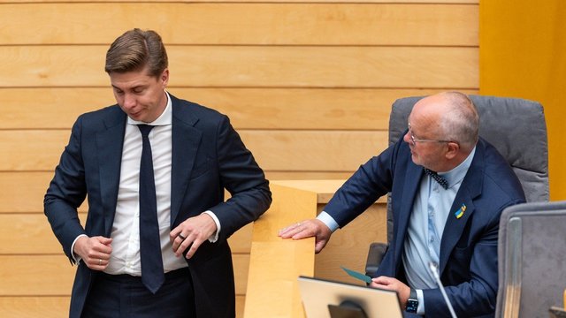 Įspėjo dėl Vyriausybės programos pasekmių: „Pravažiavo buldozeriu“