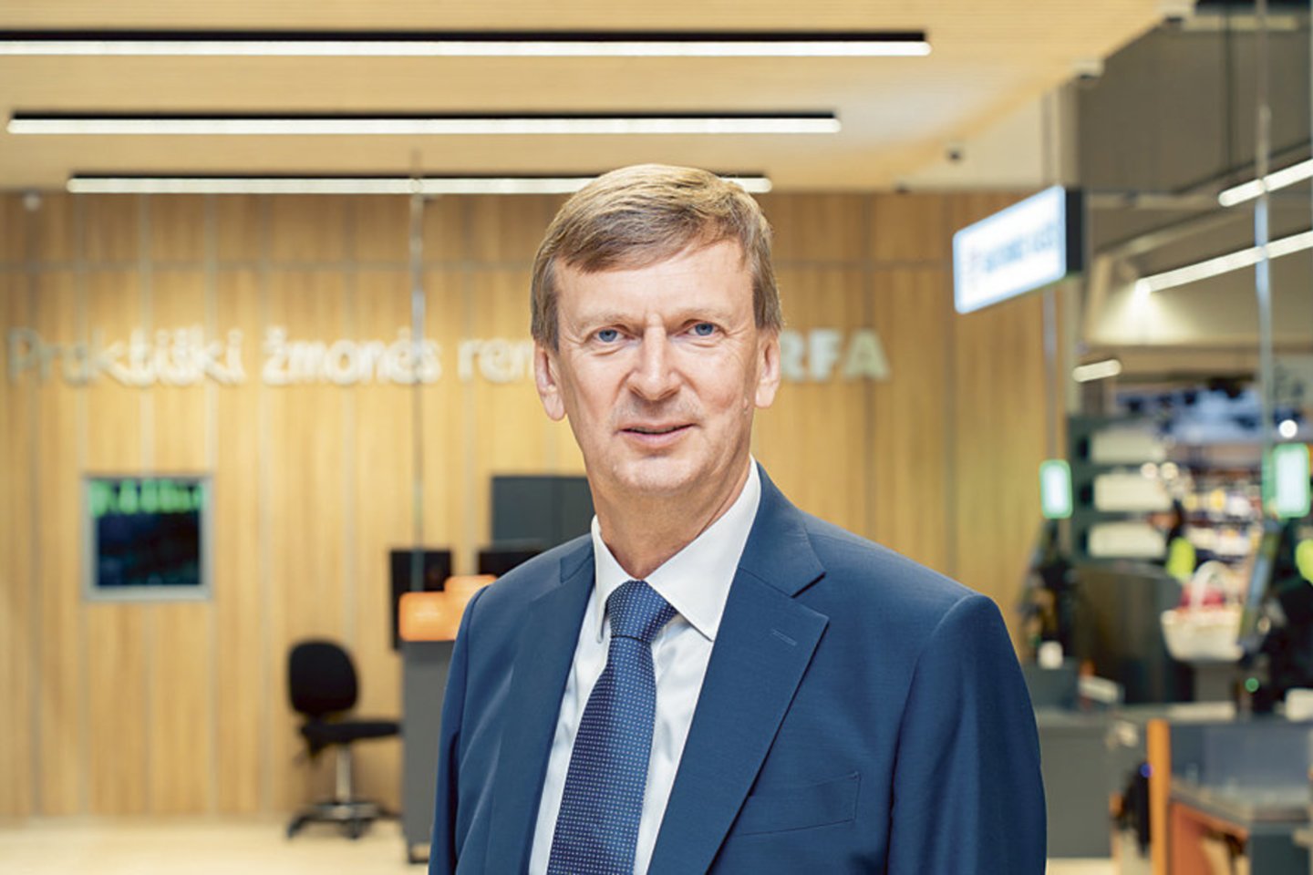 163 parduotuves Lietuvoje valdančios bendrovės „Norfos mažmena“ valdybos pirmininkas ir gamybos bei logistikos įmonės „Rivona“ generalinis direktorius Dainius Dundulis.