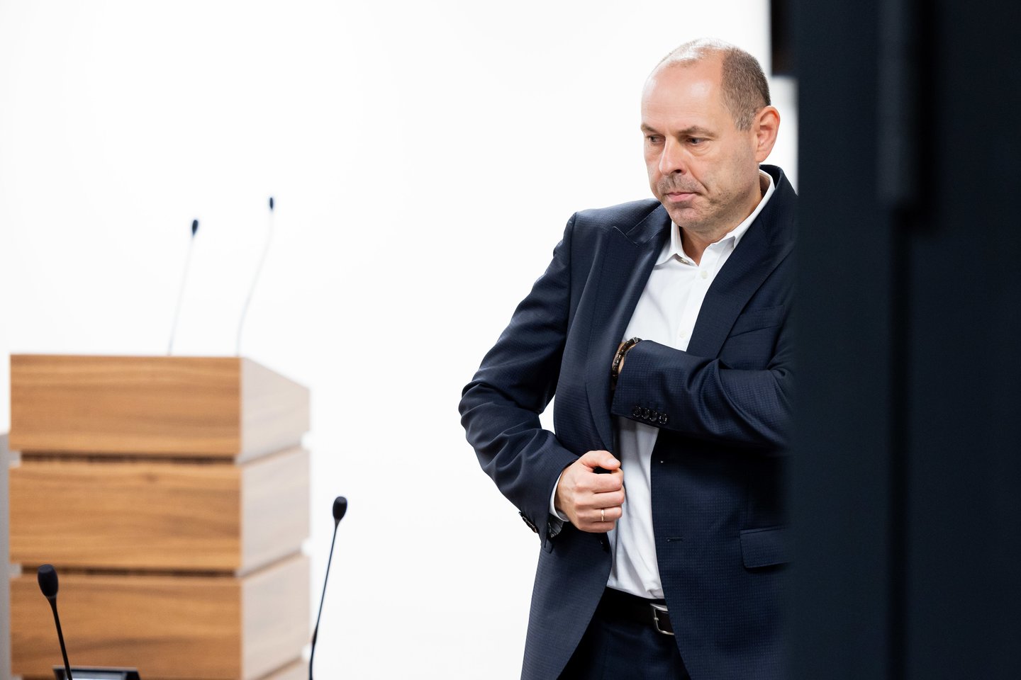 Vilniaus miesto apylinkės teisme pradedamas nagrinėti V. Germano, M. Navicko, A. Ambrazo ir A. Razmos baudžiamosios bylos teisiamasis posėdis.<br> Ž. Gedvilos / ELTA nuotr.