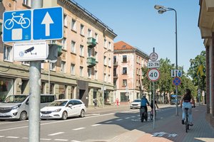 Karščiausias taškas Klaipėdoje: dėl eismo centrinėje gatvėje netyla pėsčiųjų ir dviratininkų ginčai