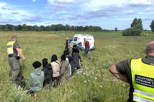 Lenkijos pilietis iš Latvijos per Lietuvą vežė šešis neteisėtus migrantus