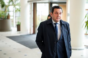 L. Asadauskaitę keičiantis A. Radvila: prieš 50 metų – rajono šaškių čempionas, apie sporto reformą – atsakymas miglotas