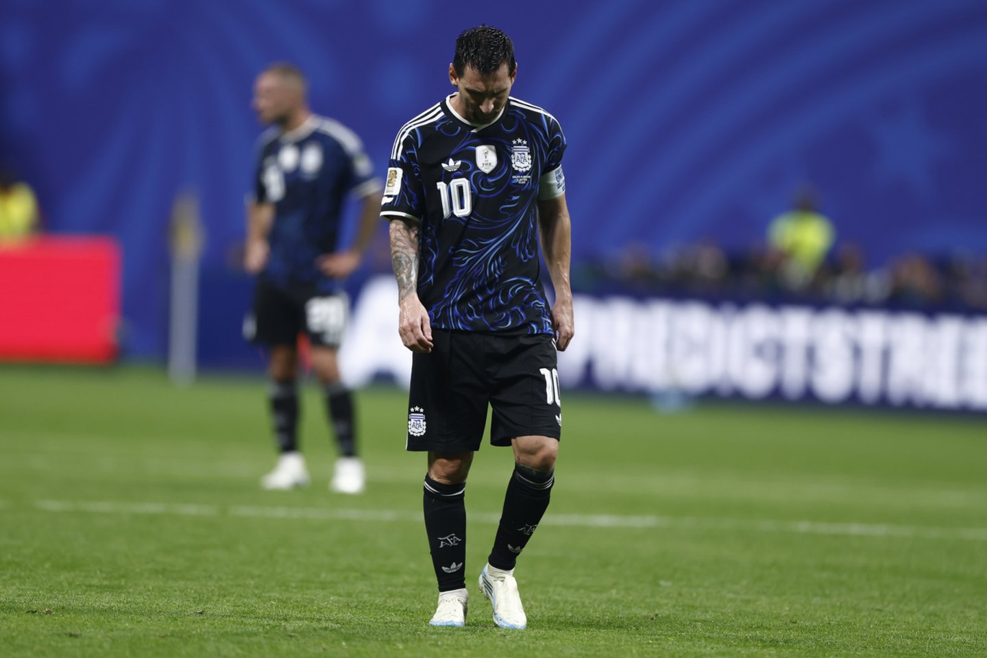 Argentinos ir Anglijos futbolo rinktinių rungtynės pasaulio pirmenybių pisfinalyje<br>EPA/ELTA nuotr.