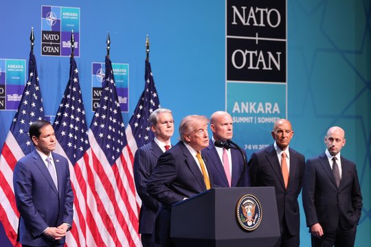 Karas Irane. Naujas smūgis taikos deryboms: karas gali išsiplėsti?