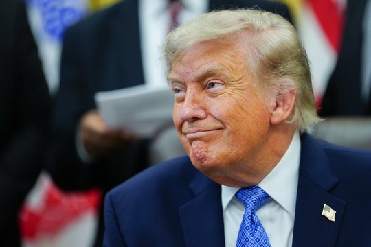 D. Trumpas neatsisakys malonumo – stadione stebės pasaulio futbolo čempionato finalą