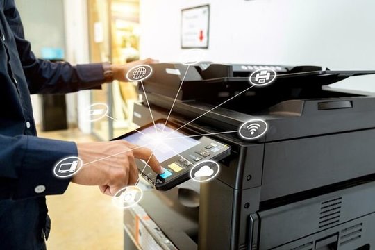 Spausdintuvų nuoma verslui: kodėl tai gali būti geresnis pasirinkimas nei pirkimas?