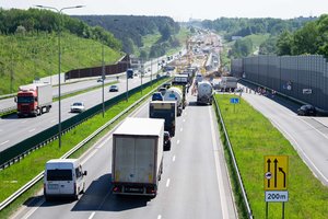 Skubantys į pajūrį stringa spūstyse: eilės kilometrinės