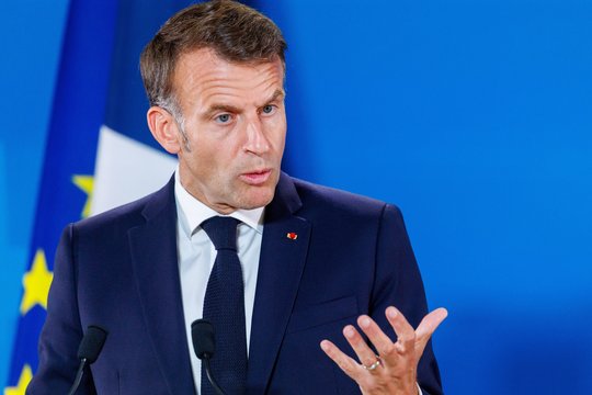 E. Macronas: „Prancūzija nesidalys savo branduolinio arsenalo finansavimo našta“