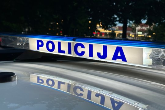 Per parą šalyje rasti mažiausiai keturių vyrų kūnai, vienas – smarkiai apiręs