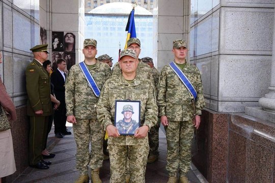M. Sinkevičius reiškia užuojautą dėl Ukrainoje žuvusio lietuvių kario I. Kailiaus