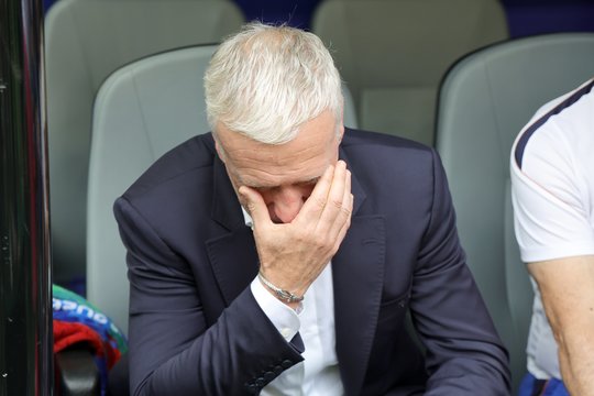 Paviešinta, kokiais žodžiais Prancūzijos treneris piktinosi rūbinėje, kai rinktinė atsiliko 0:4