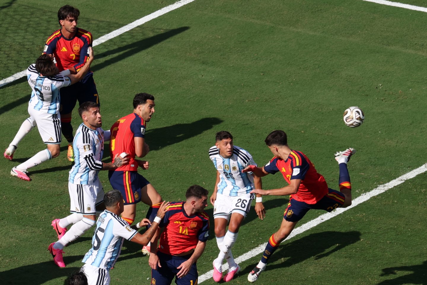 Pasaulio futbolo čempionato finalas, kuriame kovojo Argentina ir Ispanija.<br> EPA/ELTA nuotr.