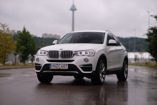 Naudoto „BMW X4“ testas: kuo išsiskiria šis sportiškas SUV ir į ką atkreipti dėmesį perkant