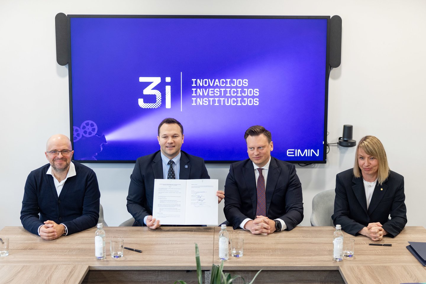 Pasirašytas susitarimas dėl naujos Vilniaus kino studijos projekto.<br> J. Kalinsko / ELTA nuotr.