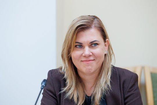 Aplinkos ministrės I. Andriulaitytės atstovė spaudai – buvusi S. Skvernelio komandos narė R. Muzikevičiūtė-Narmontienė