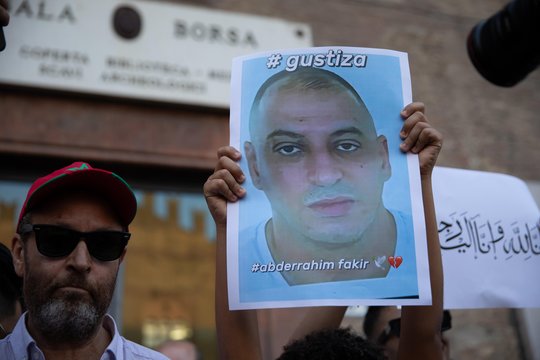 Po tragiškos imigranto mirties – protestai Italijoje