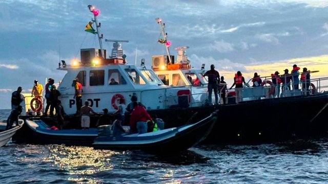 Atlanto vandenyne nuskendo keltas: žuvo mažiausiai 27 žmonės, 83 dingo