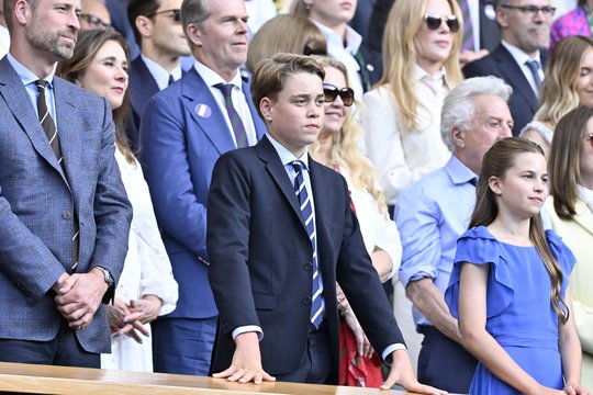 Princas George'as – jau tikras vyras! Per gimtadienį paviešinta naujausia jo nuotrauka tirpdo internautų širdis
