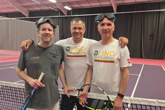 Tenisas nematant? Pasaulio čempionatas supažindins su sportu, kuris stebina net profesionalus