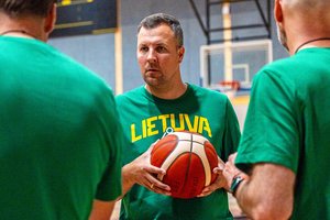 Moterų rinktinės vadovas M. Tamolis: „Europos čempionatas Lietuvoje bus ne finišas, o naujo etapo pradžia“