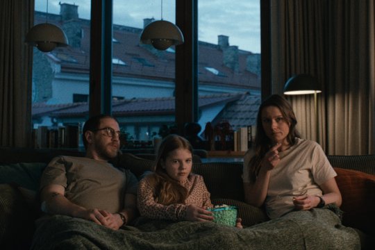 A. Blaževičiaus meilės drama „Skyrybos karo metu“ atkeliauja į Lietuvą